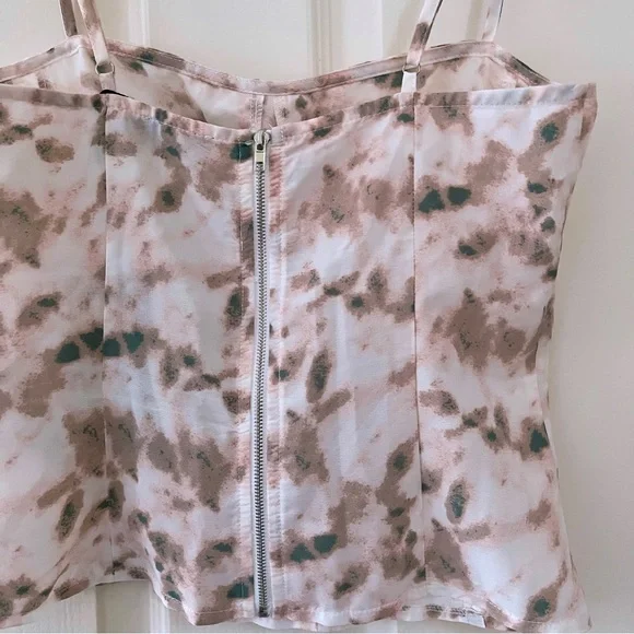 PrettyLittleThing structured corset top, size 8 - Picture 3 of 6